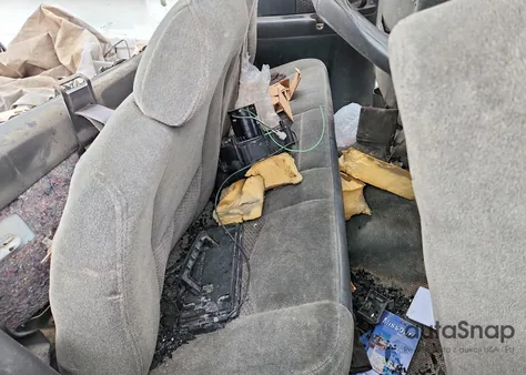 2003 Chevrolet Silverado K1500 из США, поврежденный, VIN 1GCEK19T93Z222555